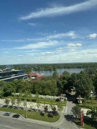Продам 1к жк Favorit Жм Победа вид на Днепр - фото 1