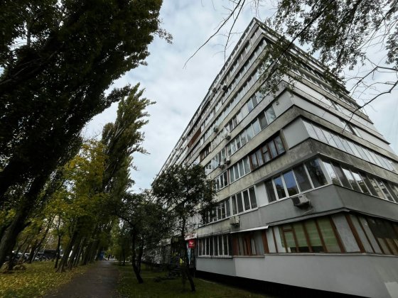 Продаж квартири біля  метро Житомирська! Киев