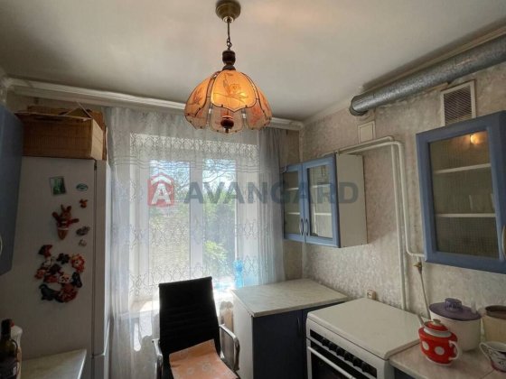 Продам 1к квартиру Янгеля.Титова Днепр