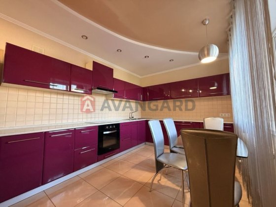 Продам просторную квартиру ЖК Кедрина 53-А Днепр