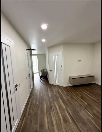 Продам 1 ком квартиру ЖК Счастливый 2, ремонт. - фото 1