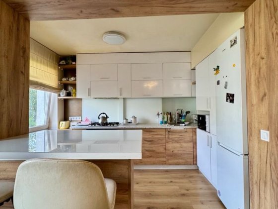 Продам 3к квартиру Солнечный Малиновского Днепр