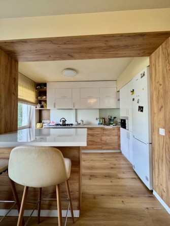 Продам 3к квартиру Солнечный Малиновского - фото 1