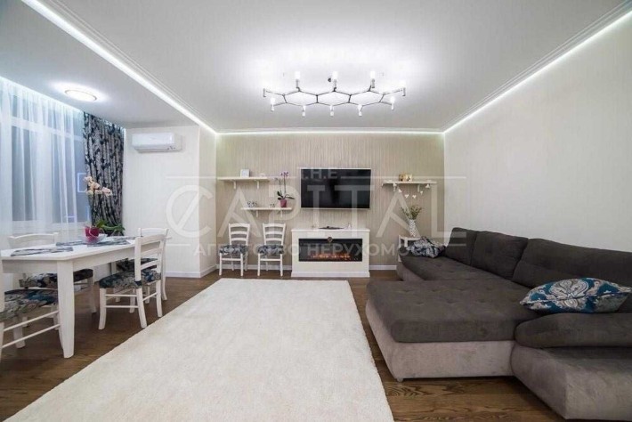 Продаж квартири в ЖК "Олімпійський", Ділова, 2б 132 кв.м. - фото 1