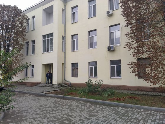 Продаж квартири студії 72 кВ.м Дніпро