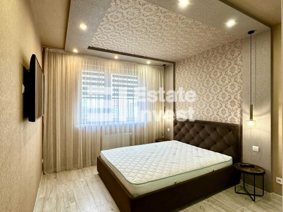 Продається сучасна, тепла, квартира в ЖК Патріотика Київ