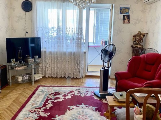Продам 3 комнатную квартиру ул.Рабочая автономное отопление, с мебелью Днепр