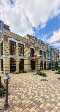 Продаж окремої будівлі ЖК Кришталеві Джерела - фото 1