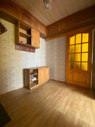 Продам 4-х  квартиру  на Польовій в цегляному будинку на 2-му поверсі - фото 1