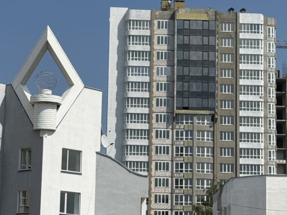 Продаж квартири 3-х кім. з видом на р.Дніпро, вул.Припортова,22/1 Черкаси