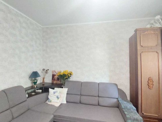 Продам 2к квартиру в  районе пр. Мазепы( Петровского) Днепр