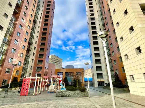 Продам 3-к квартиру в ЖК Дуэт, центр, Набережная Днепр