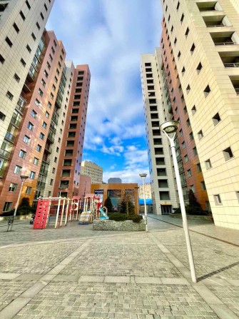 Продам 3-к квартиру в ЖК Дуэт, центр, Набережная - фото 1