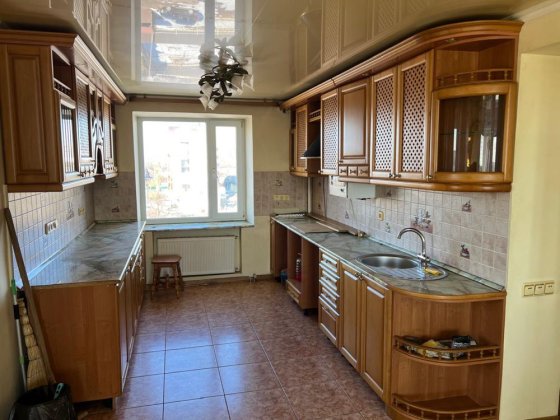 Продам 3х комнатную квартиру 120 м2 Житомир