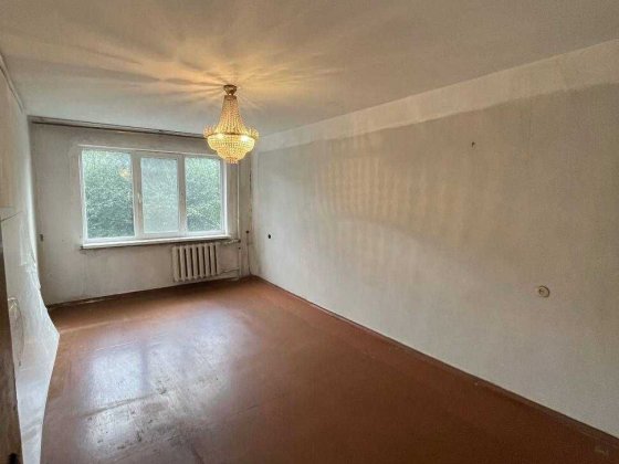 2-кімнатна квартира в центрі під ремонт Житомир