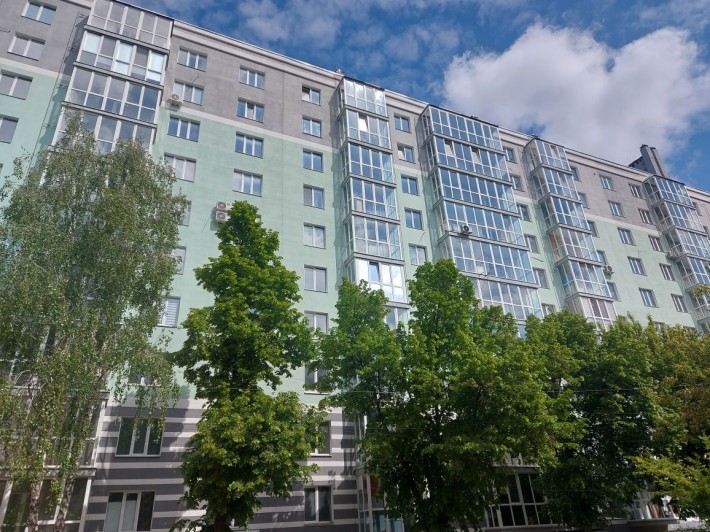 Терміново! 1 кім. З гардеробною та великою лоджію - фото 1