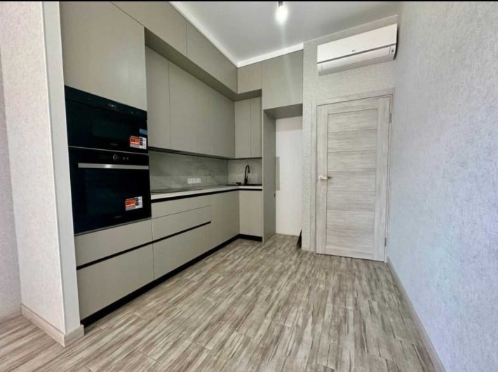 Продаж квартири з ремонтом ЖК Креатор Дегтярівська бізнес Топ без % - фото 1