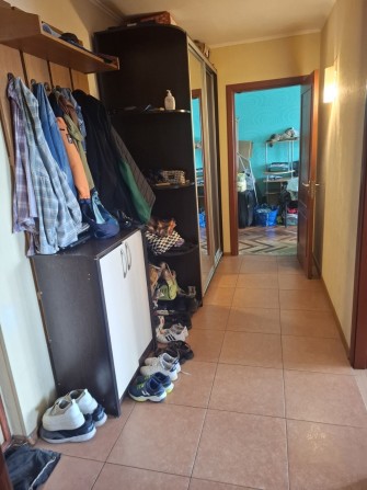 Продам  двухкомнатную квартиру срочно - фото 1