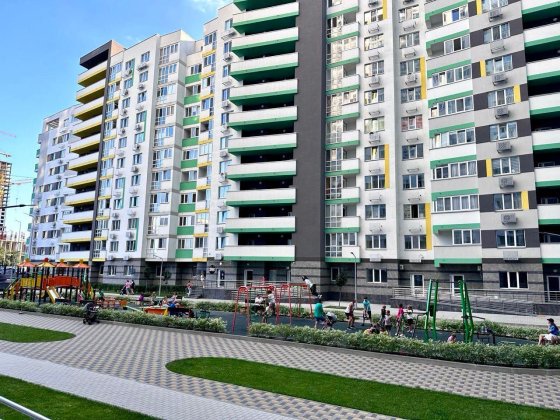 Найкраща ціна! Без додаткових витрат! 3-кімнатна ЖК Харківський Киев