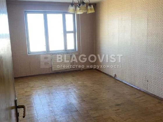 Продаж 3К квартира Дніпровський р-н Киев