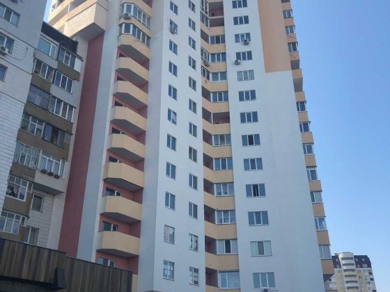 ЦЕНТР, 2 к , 68м2 , 16/17эт ,  ,Смелянска 2/1 с ремонтом и мебелью Черкассы