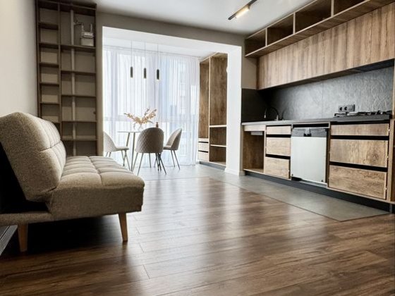 2к кв з великою кухнею! Дуже якісний ремонт! Новобудова! Чернигов