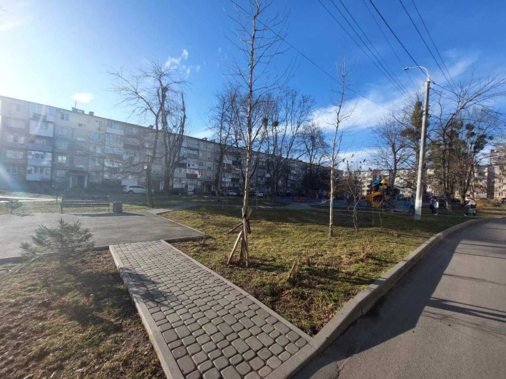 Продаж 2х кімнатної квартири на просп.Космонавтів - фото 1