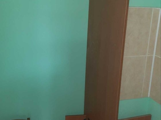 'Продаж 1кімнатної квартири  разом з перукарнею. Черкассы