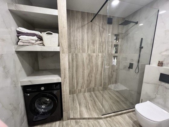 Продаж 1к квартири 45 кв м Вишенька / Одеська, 3 Винница