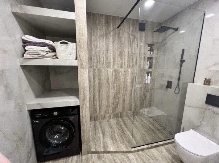 Продаж 1к квартири 45 кв м Вишенька / Одеська, 3 - фото 1