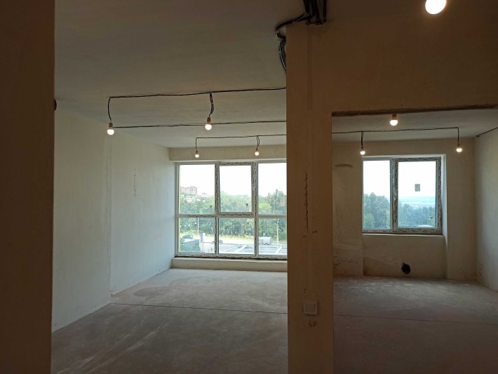 Продам ЖК БАРВИ 2кімн з Ремонтом  Власник - фото 1