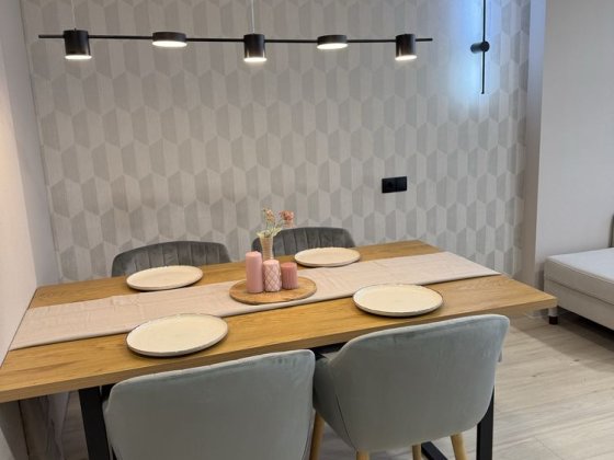 3-кімнатна квартира з видом на Дніпро, два санвузла