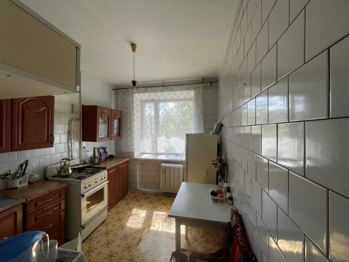 продаж 2 кім квартири цегла середній поверх - фото 1