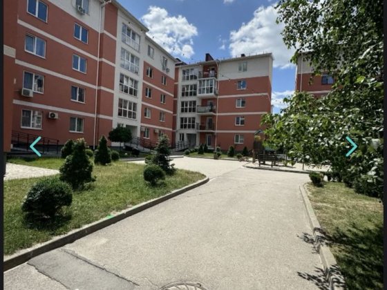 Продам 2 комнатную квартиру Левый -3 . Олимпийский! Донецкое шоссе! Днепр