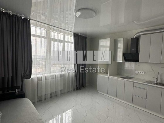 Дарницький Продаж квартири з ремонтом Чернігівська 8 Киев