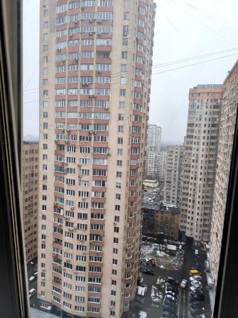 Продаж квартири, м. Академмістечко, вул. Олевська 7 - фото 1