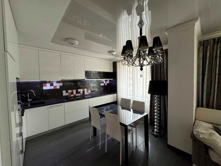 Цена! 3-комн ЖК Златоустовский, Дмитриевская 75 Центр - фото 1