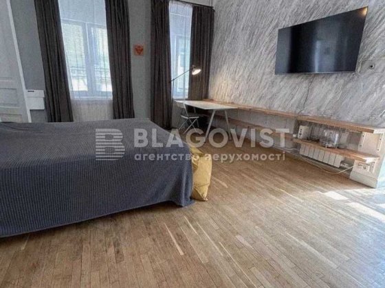 Продаж квартири пров. Чеховський, 9  М.Золоті ворота, Університет Киев