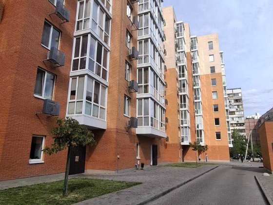 Продам 1к.квартиру  42 м2  ЖК Затышный   Победа - 3 Днепр