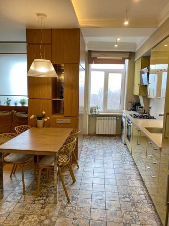 Продажа: элитная 4к квартира в клубном доме, ул. А. Горской 104 - фото 1