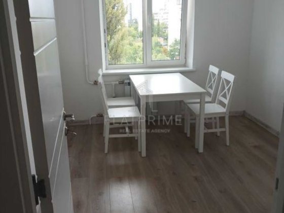 3-кімн. Оболонський прспект. Метро 3 хв. НОВИЙ ремонт. Без комісії! Київ