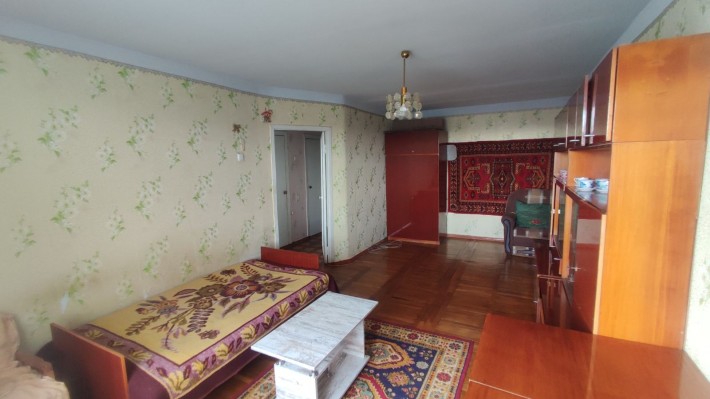 Продам одно кімнатну квартиру у центрі - фото 1