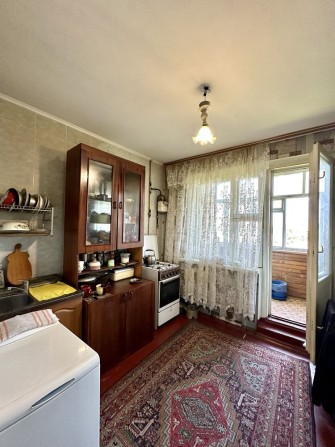 Продається 1-кімнатна квартира в зручному районі! - фото 1