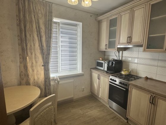 Продаж 4-х кімнатноі район Епіцентру Чернигов