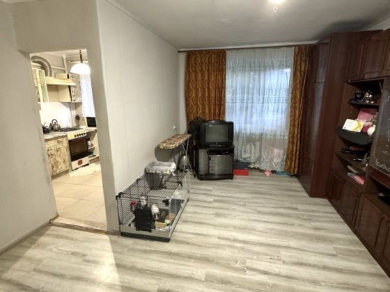 Продается 1 комн. квартира Центр города Запорожье