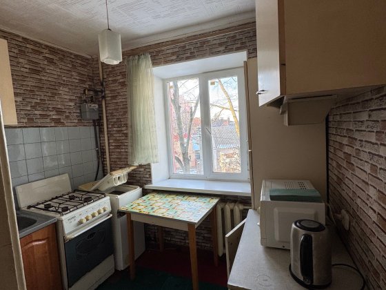 Продам 3 к кв, Гагарина 102 Днепр