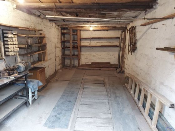 Продам хороший гараж на черёмушках Кам'янське