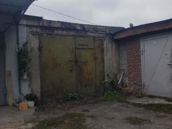Продам гараж р-н Дніпробуд, біля підвальчика Кам'янське