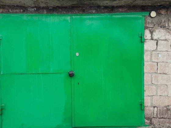 Продам гараж в центре города Каменское Каменское