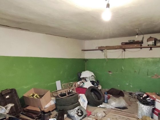 Продається гараж в хорошому стані біля "Епіцентру" в м.Калуш Калуш